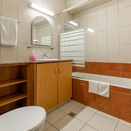 2 Bedroom With Sea Views In Protaras, 1684 פרוטאראס