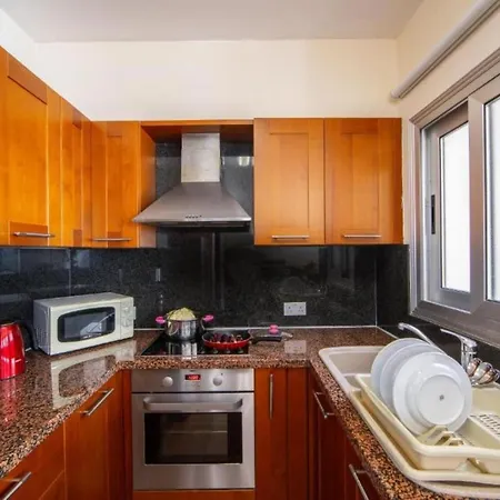 2 Bedroom With Sea Views In Protaras, 1684 דירה פרוטאראס